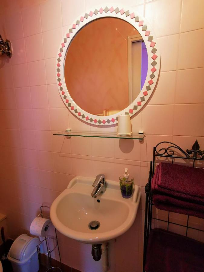 Bed and Breakfast Le Coin Des Artistes Живерни Номер фото